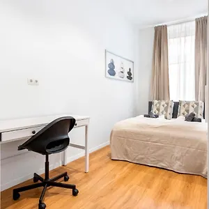 Auberge de jeunesse Nice Central City Room